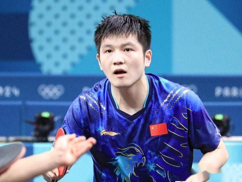 英格兰队险胜波兰队，樊振东点燃赛场