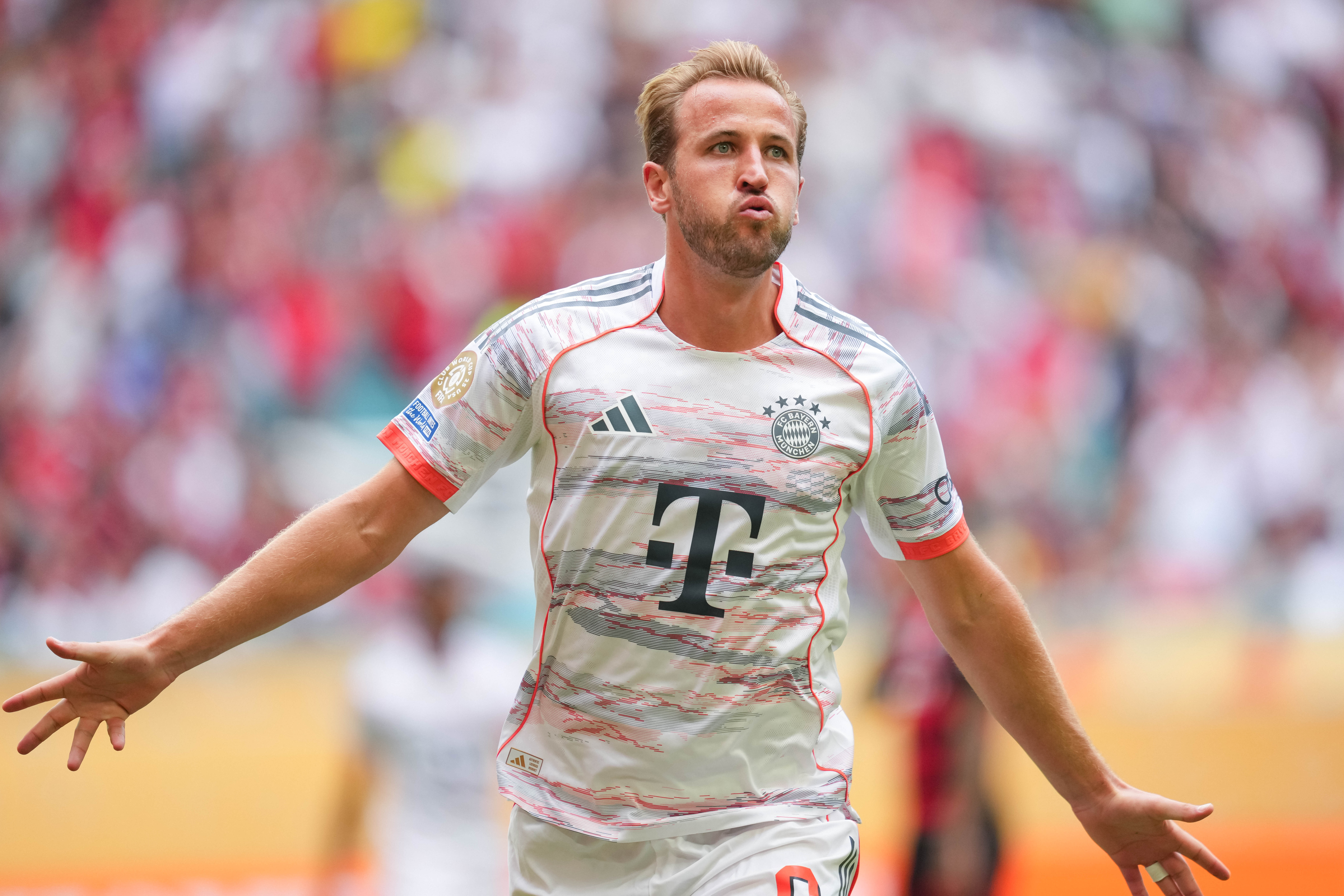 拜仁慕尼黑中场展望未来出征国家队任务