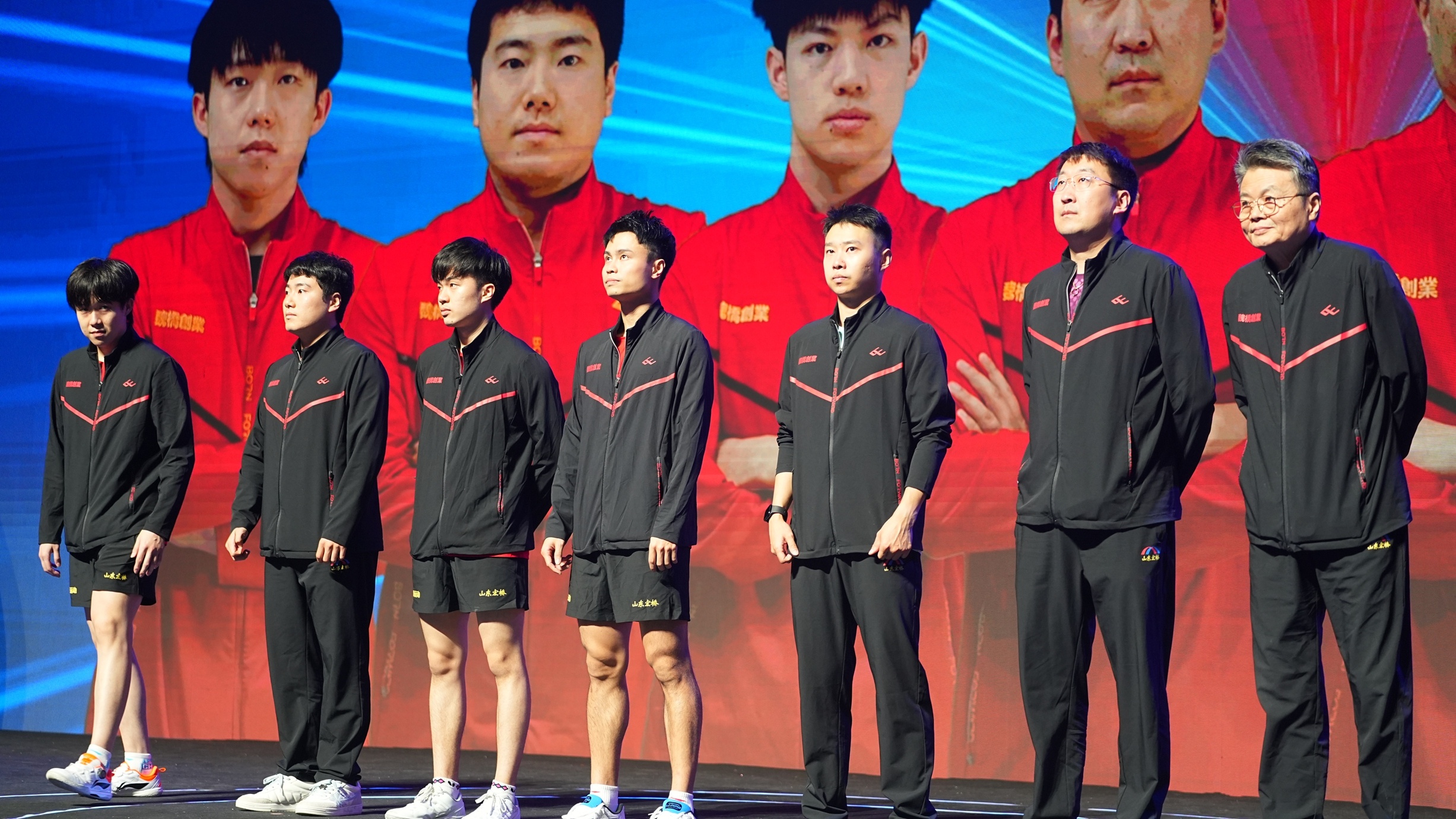 波兰乒乓球队鏖战法国乒乓球队,许昕绝境逆转 波兰乒乓球队鏖战法国乒乓球队,许昕绝境逆转