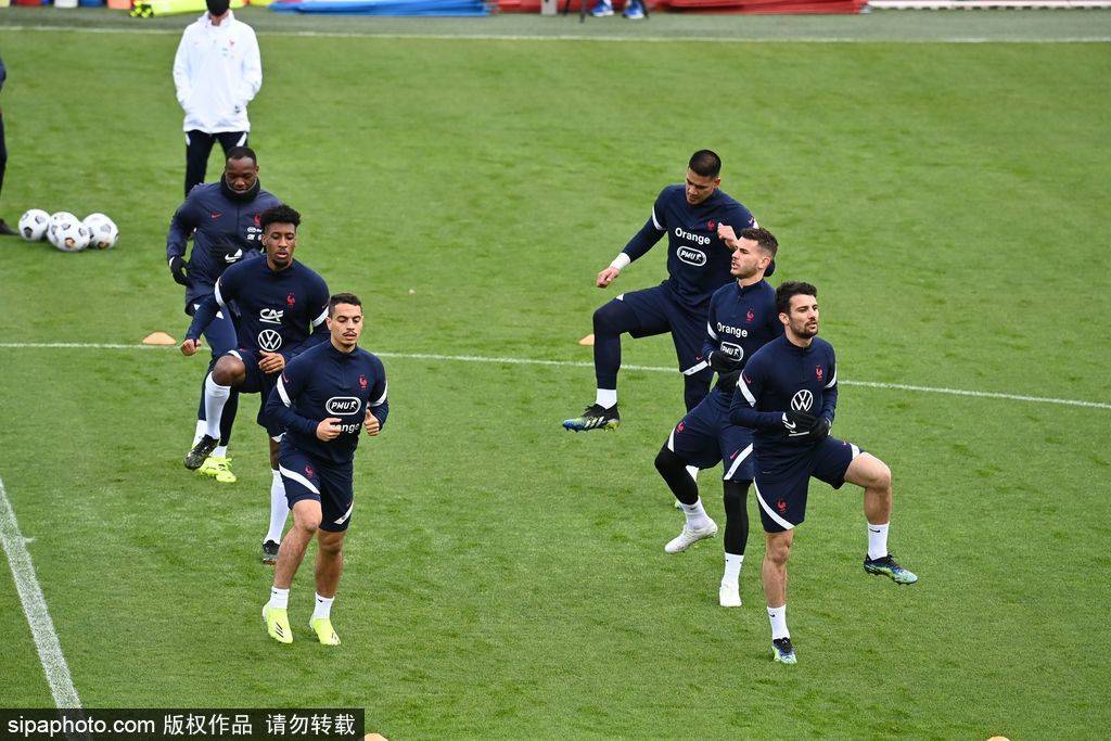 马来西亚队绝杀法国队，黄鸭组合刷新纪录