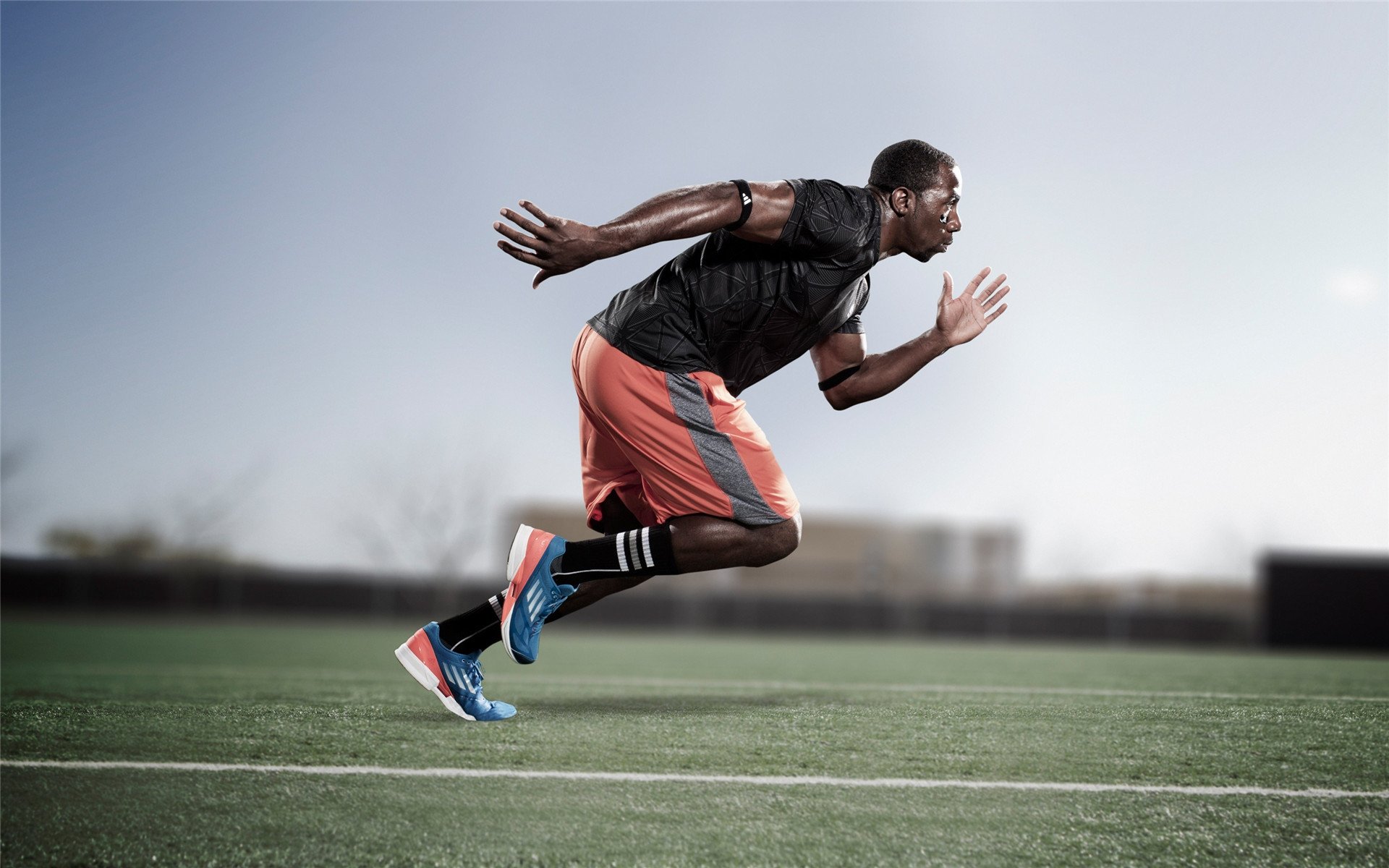 欧冠决赛之夜，伊布用传奇告别，成为永恒焦点