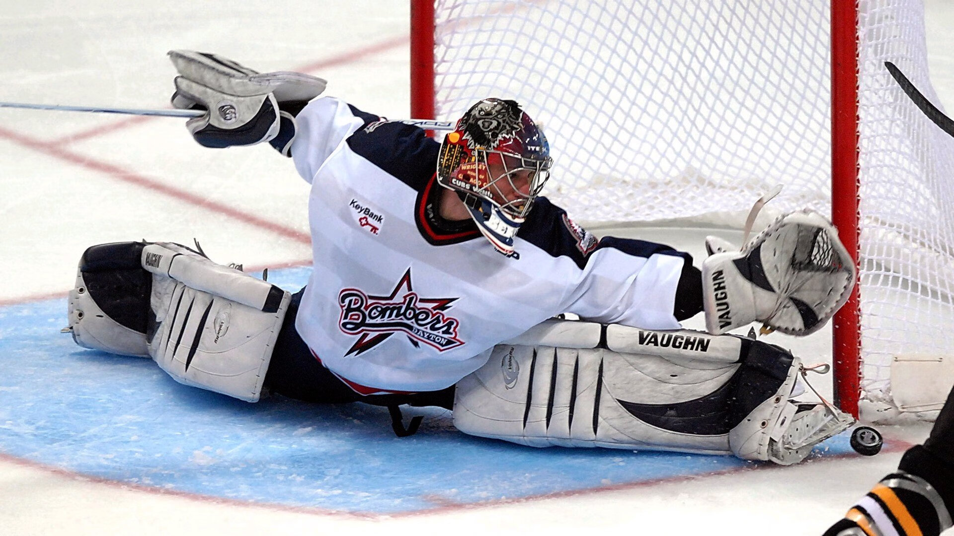 枫叶之盾与魔笛绝唱，加拿大如何用非典型足球全面压制西班牙，莫德里奇独舞成唯一破局之光